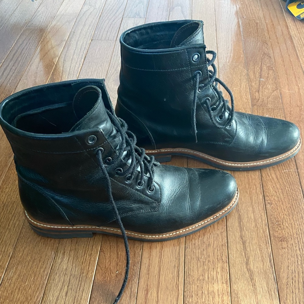 Barely used nisolo “All-Weather Andres Boot”.